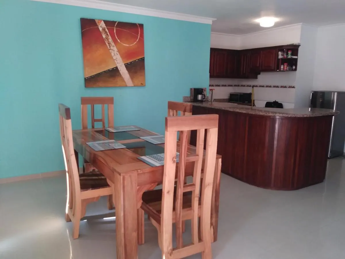 ベッド・アンド・ブレックファスト Mel Home Stay Bavaro Beach, Share Apartmentプンタ・カナ